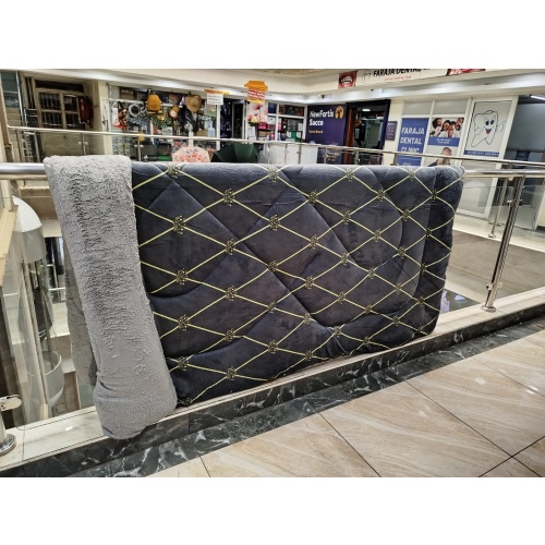 Single Woolen Duvet - Size 5 by 6