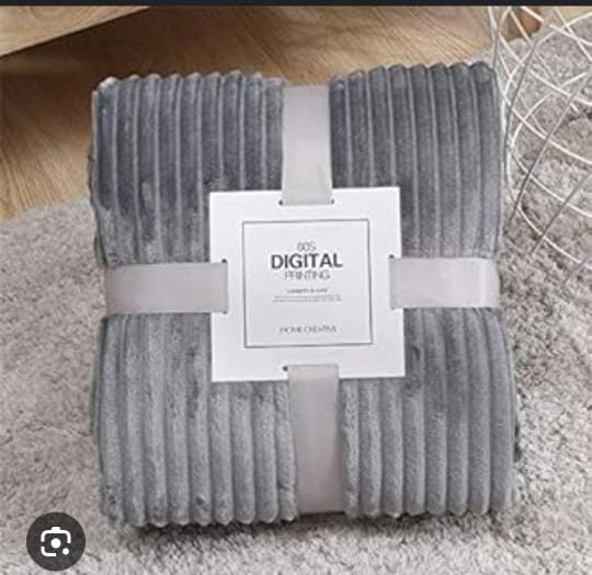 Plain Colour Velvet Fleece Blanket - Image 6